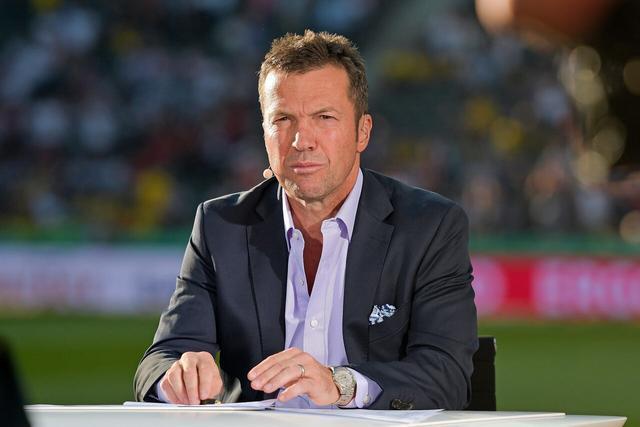 连输埃因霍温、本菲卡，那不勒斯队史首次遭遇欧冠客场连败（客场先后不敌埃因霍温与本菲卡，那不勒斯队史首度在欧冠遭遇连败）