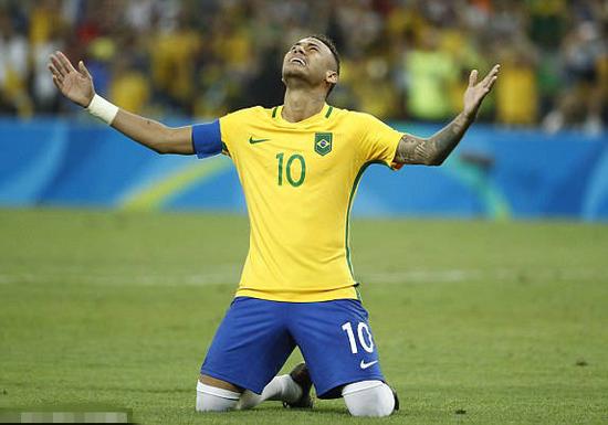 米体：泽林斯基本有望德比首发，但国家队赛后他出现身体问题（米体：泽林斯基预计德比先发，但国家队赛后出现身体不适）