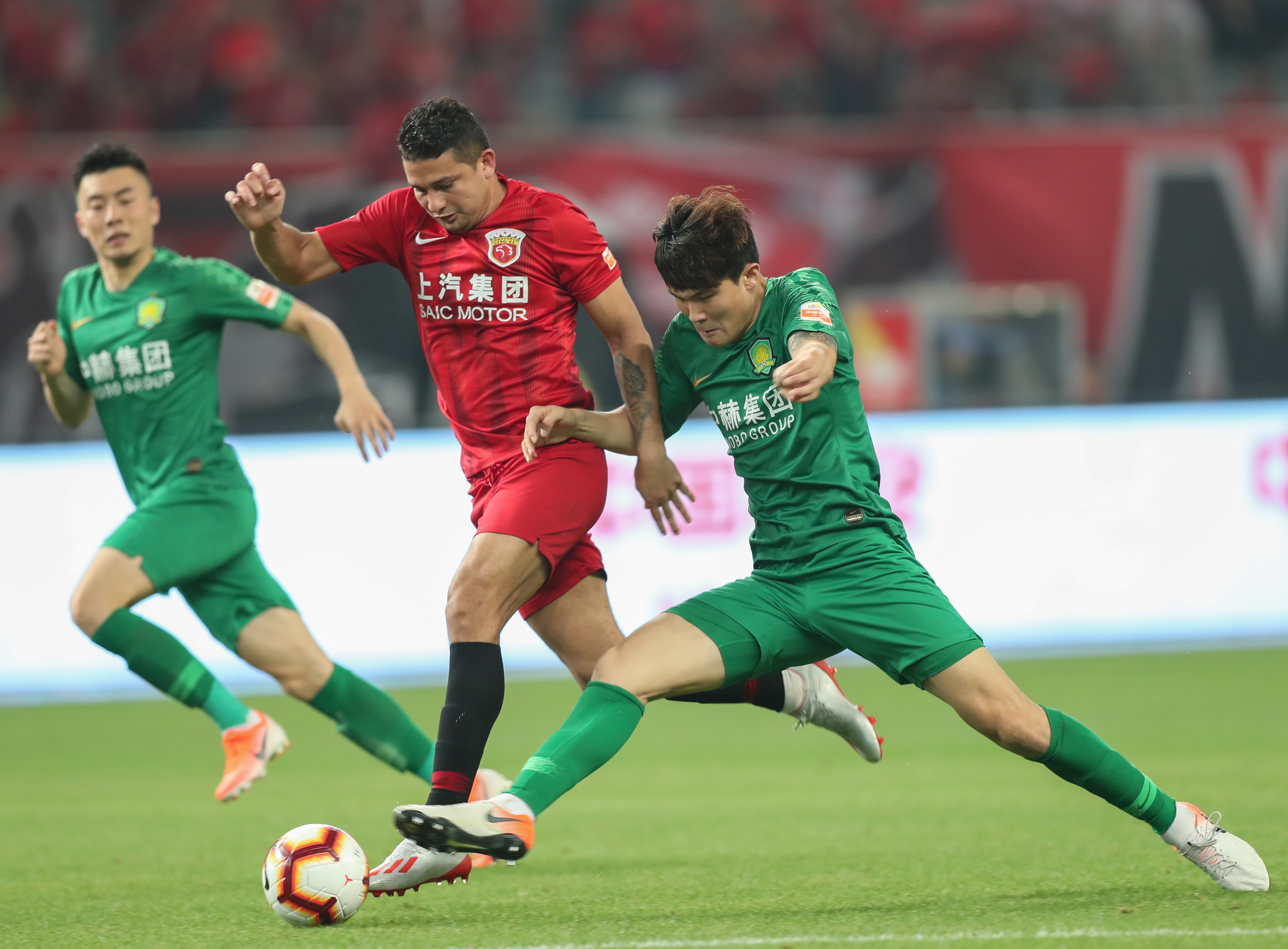 卡拉巴赫主帅：战切尔西我们展示了决心，这是美妙的一天（卡拉巴赫主帅：与切尔西一战彰显球队决心，今天格外美好）