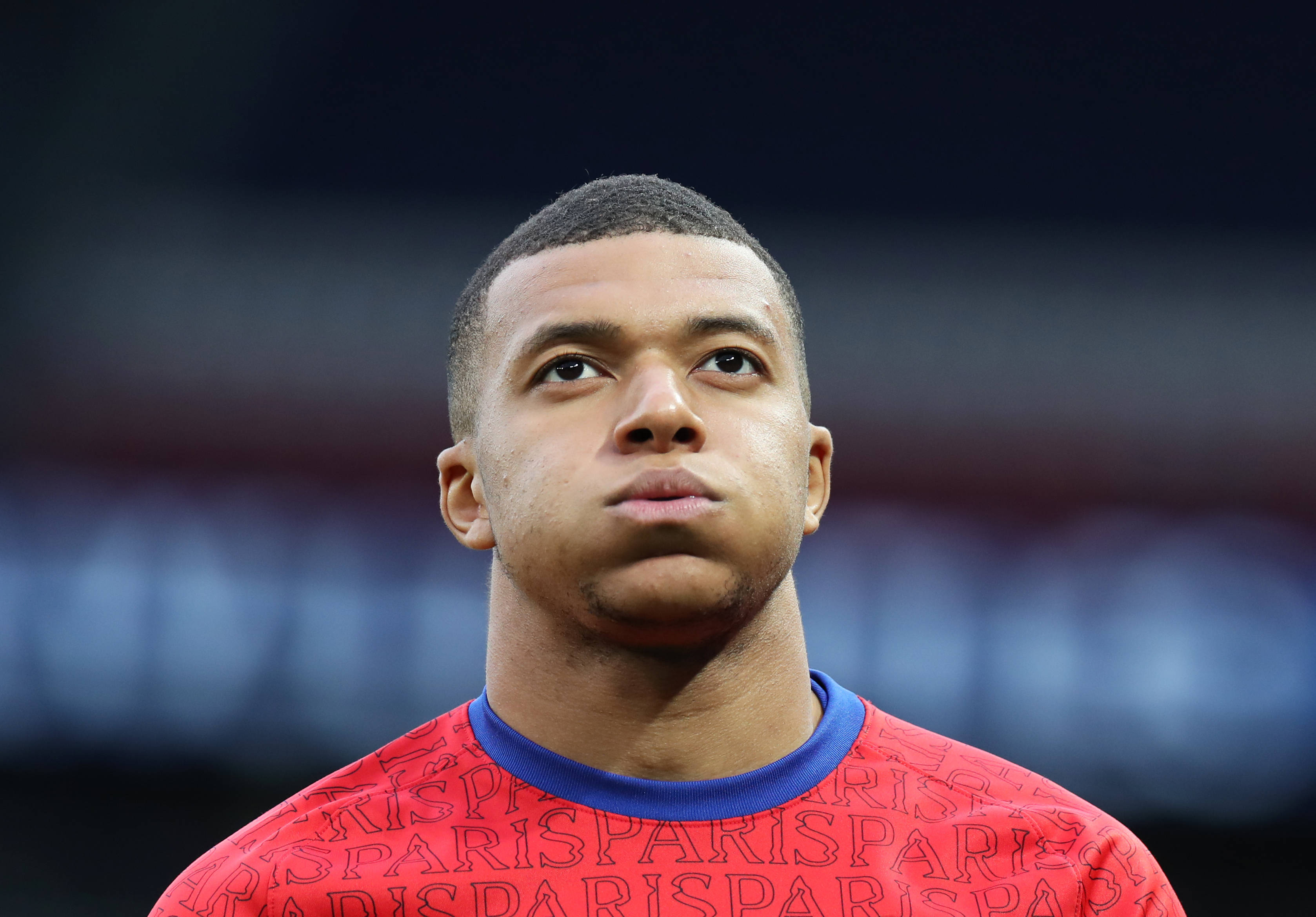 图片报：葡体主席曾在部队服役，成葡体高层前是葡体的队医（图片报：葡体主席有军旅背景，升任高层前曾担任球队队医）