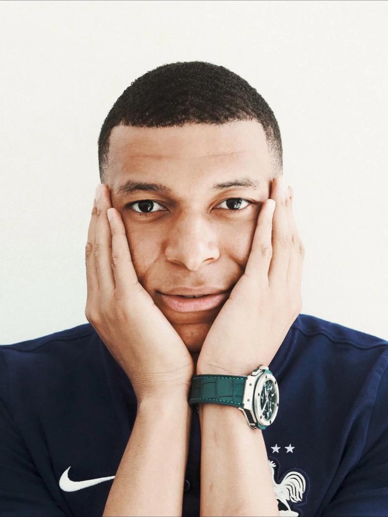 澳超战报：鲁弗、纳贾林破门，惠灵顿凤凰2-1阿德莱德联（澳超：鲁弗、纳贾林相继破门，惠灵顿凤凰2-1力克阿德莱德联）