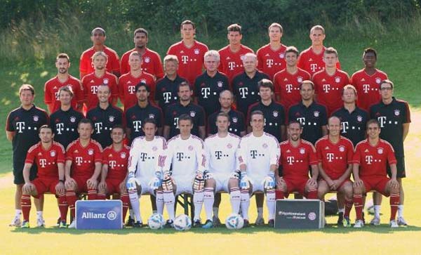 犯规如麻！青岛vs广厦三节累计36次犯规&51次罚球（哨声不断！青岛vs广厦三节合计36犯规、51次罚球）