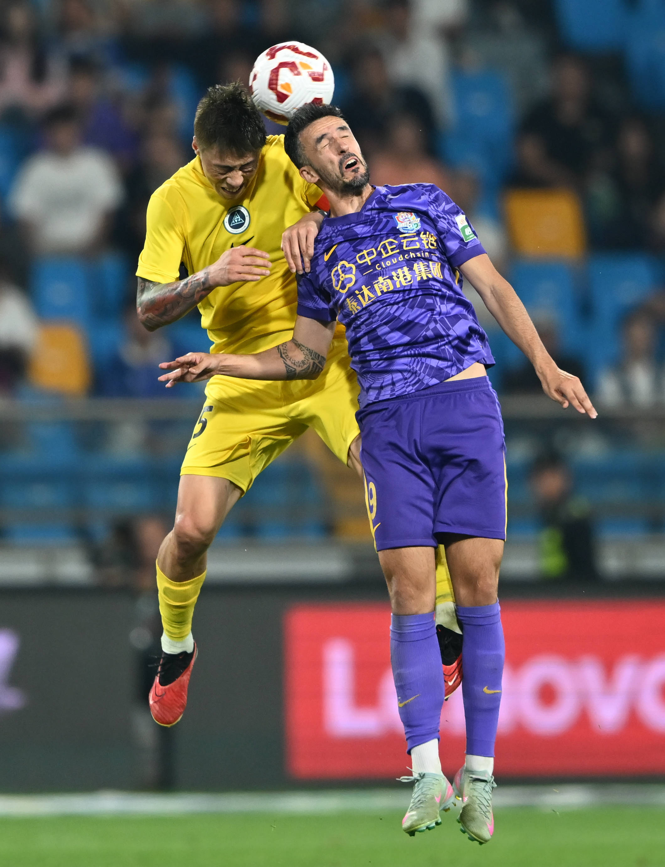 巴媒：米兰已表达对乌戈-索萨的兴趣，科林蒂安正在等待报价（巴媒：米兰有意乌戈-索萨，科林蒂安静候报价）