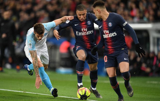 火箭哈登连续三场得分30+（哈登为火箭连砍三场30+）