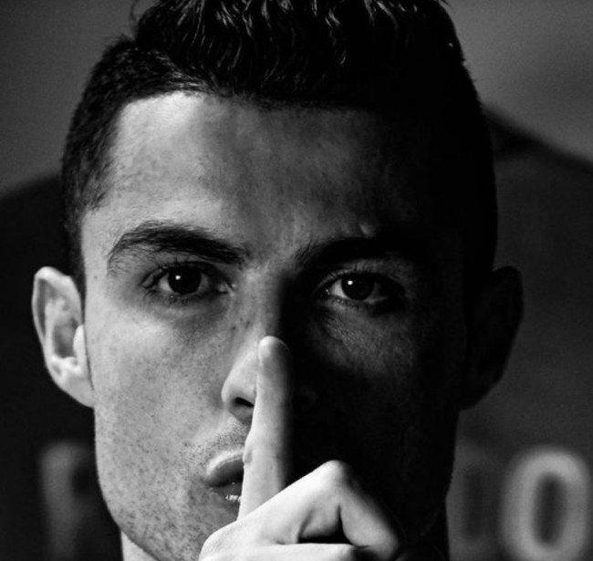 海纳：过去的几个赛季里，我们遇到这样的情况就放弃了（海纳：前几个赛季我们一遇到这种情况就会放弃）