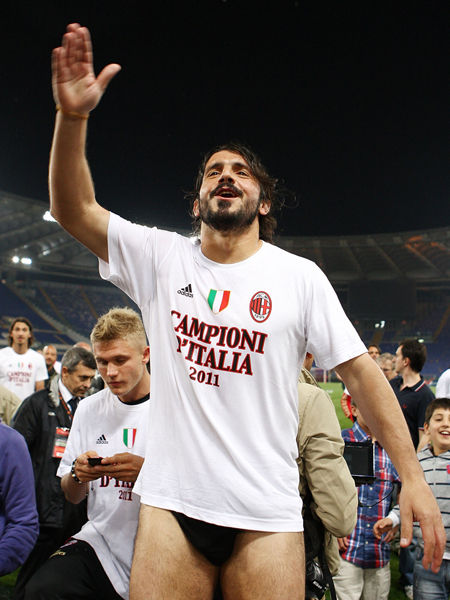 6.07次，西甲是本赛季五大联赛场均扑救次数最多的联赛（西甲以场均6.07次扑救领跑本赛季五大联赛）