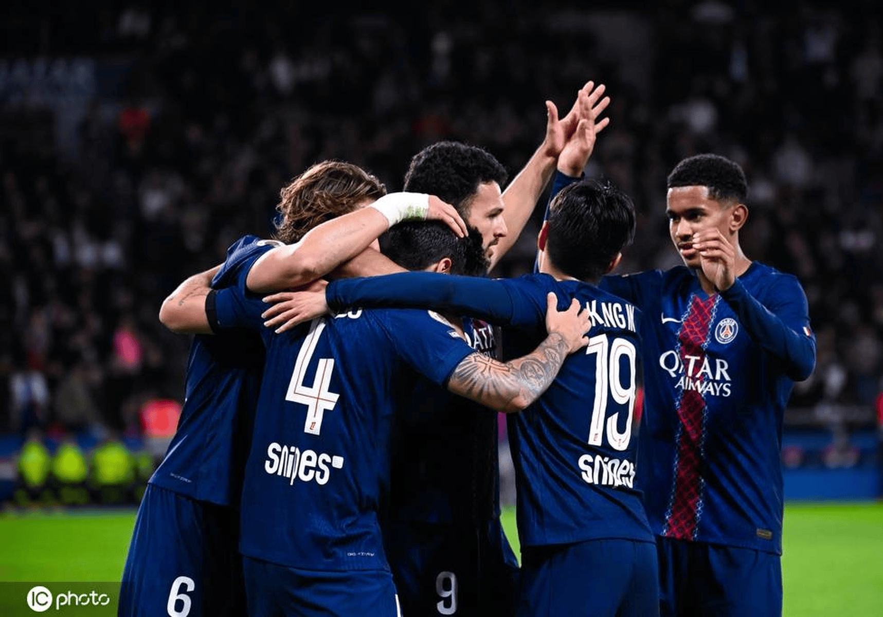 球报：特林康与葡萄牙体育续约谈判遇阻，经济要求成主要障碍（球报：特林康与葡体续约受阻，薪资要求成主要障碍）