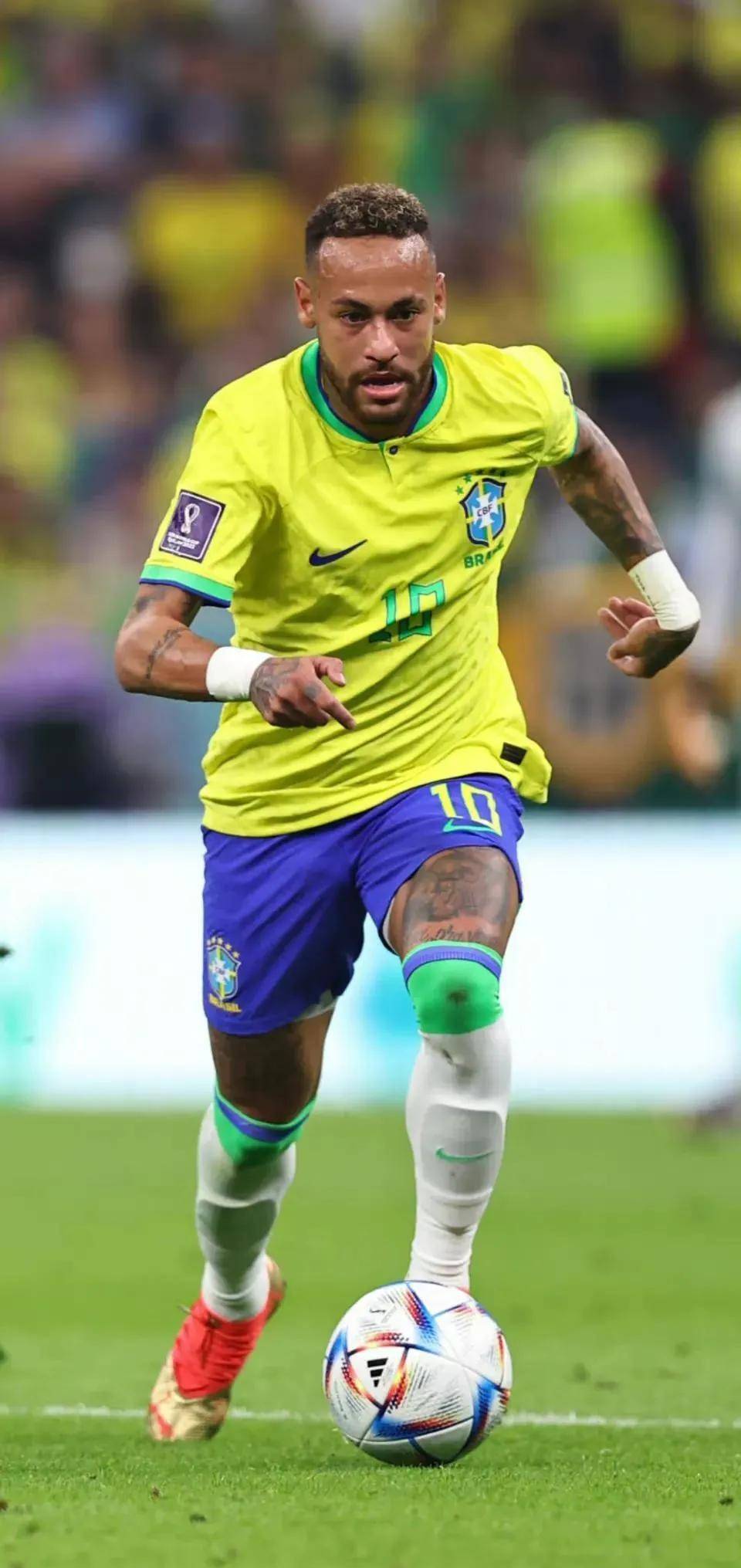 挪威双子星！哈兰德欧预赛进球最多，厄德高助攻最多（挪威双核闪耀：哈兰德欧预赛射手王，厄德高助攻王）