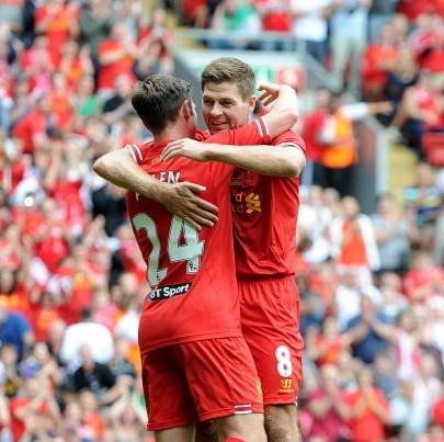 大连球迷给李昂留言寻求“信号”和“定心丸”，李昂点赞了（大连球迷向李昂留言求“信号”和“定心丸”，李昂已点赞）